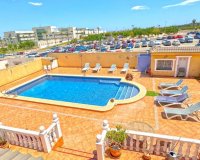 Revente - Villa -
Torrevieja - Los Balcones