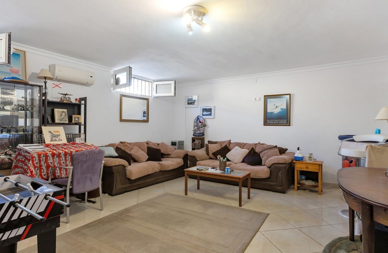 Revente - Villa -
Torrevieja - Los Balcones