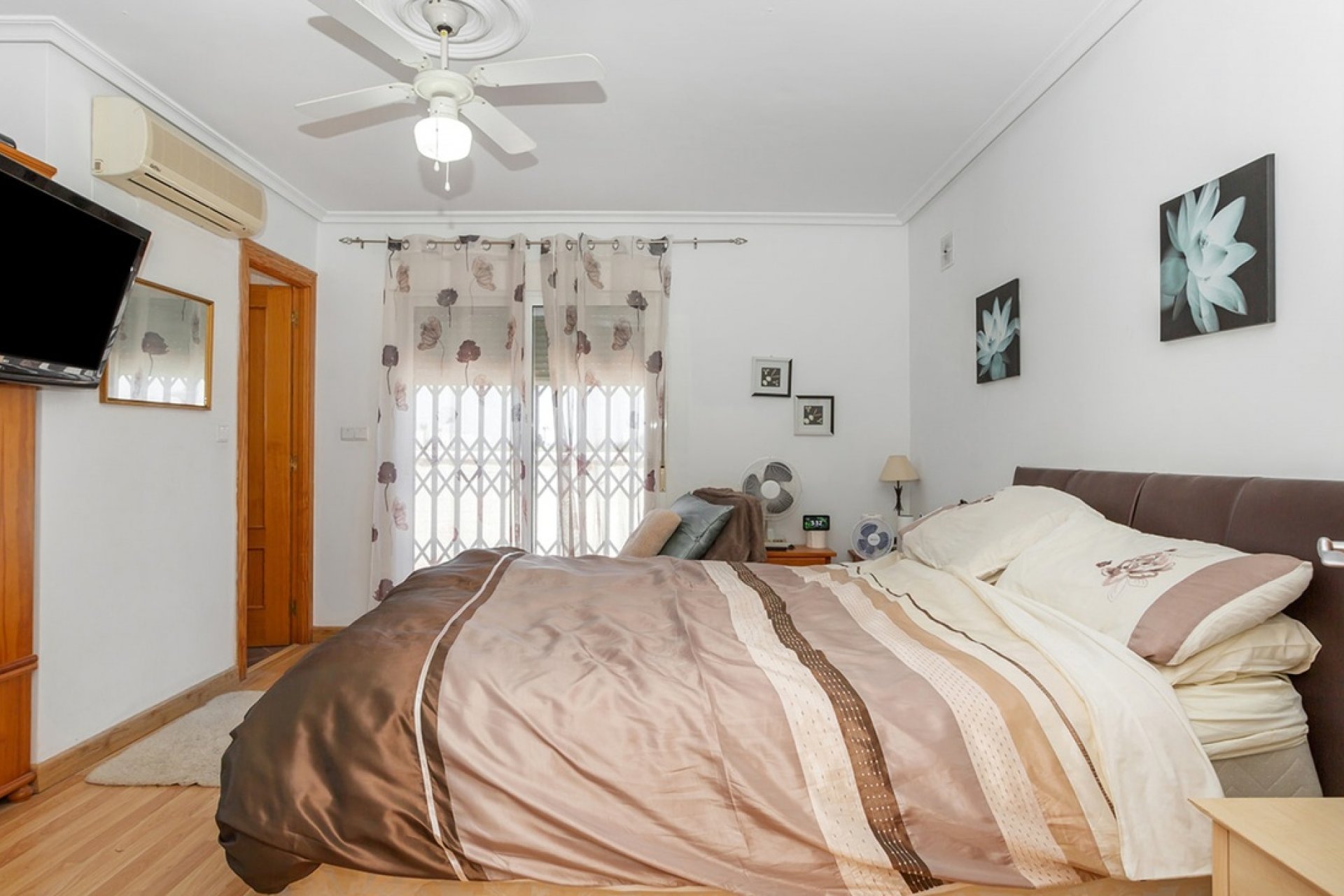 Revente - Villa -
Torrevieja - Los Balcones