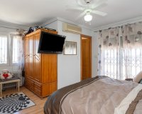 Revente - Villa -
Torrevieja - Los Balcones