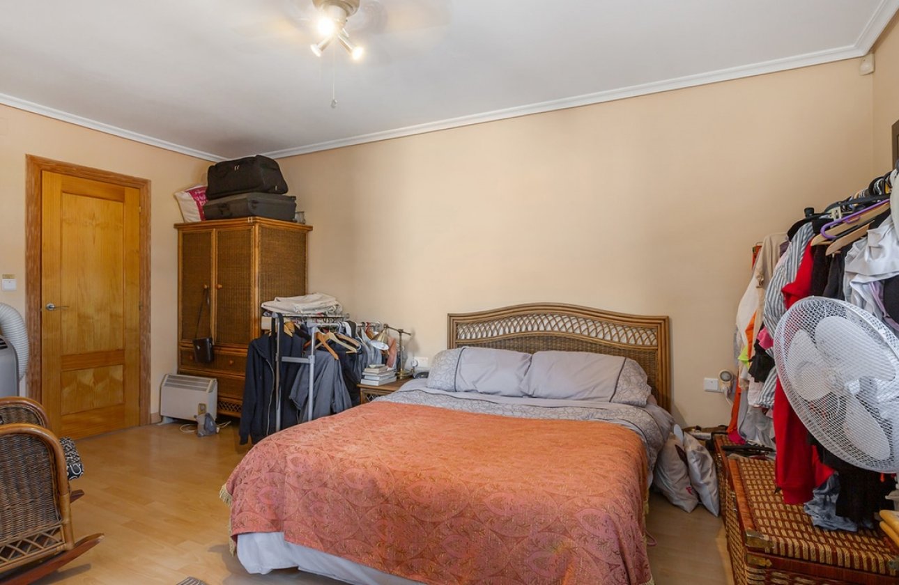 Revente - Villa -
Torrevieja - Los Balcones