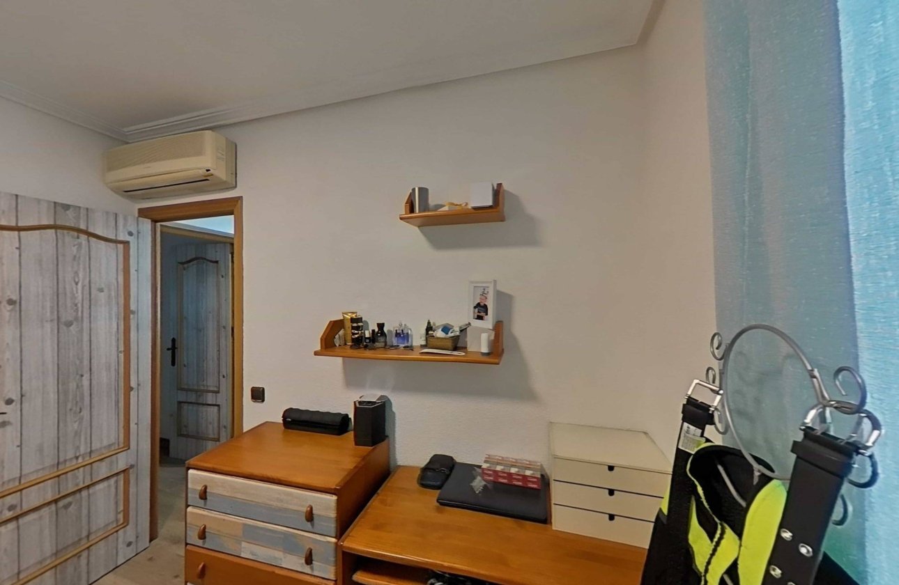 Revente - Villa -
Torrevieja - Los Balcones