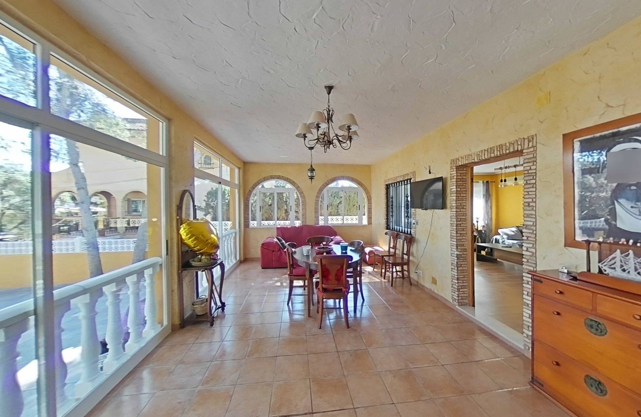 Revente - Villa -
Torrevieja - Los Balcones