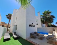 Revente - Villa -
Torrevieja - Los Frutales