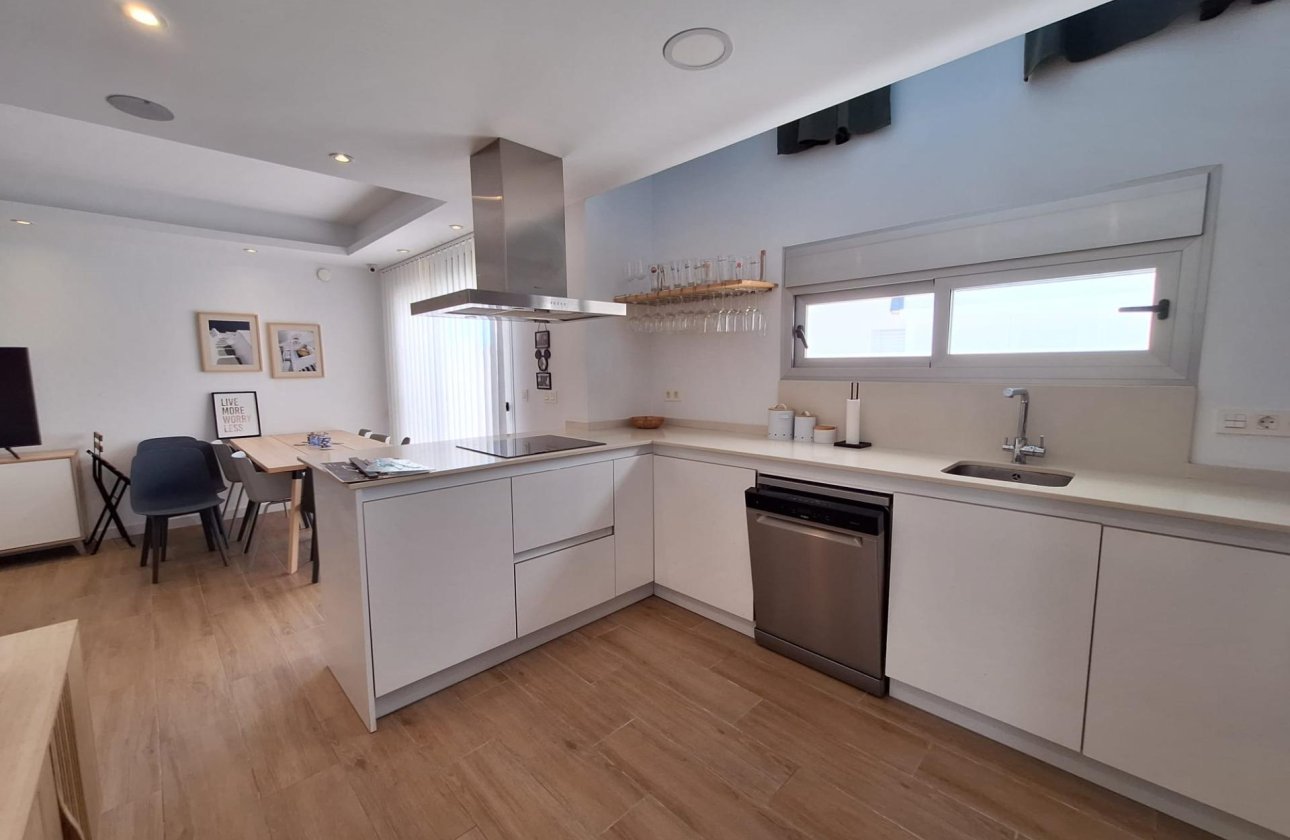 Revente - Villa -
Torrevieja - Los Frutales