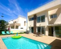 Revente - Villa -
Torrevieja - Miramar - Torre Del Moro