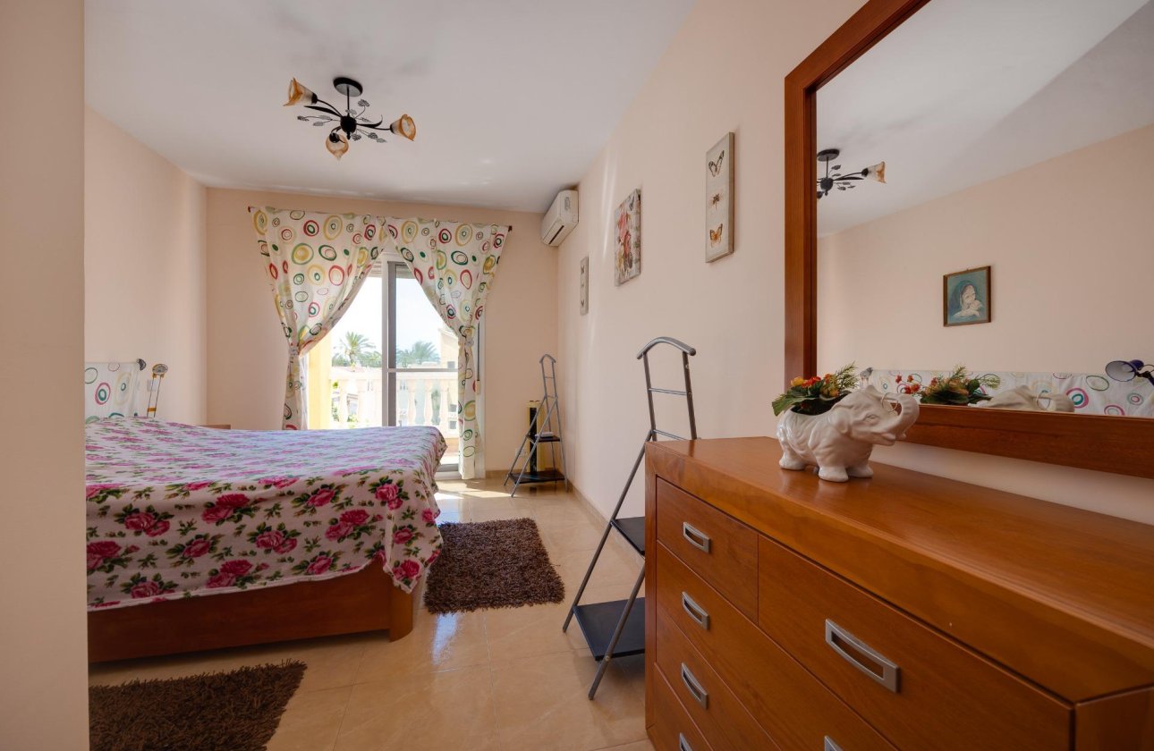 Revente - Villa -
Torrevieja - Playa de los Locos