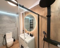 Revente - Villa -
Torrevieja - Punta Prima