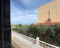 Revente - Villa -
Torrevieja - Punta Prima