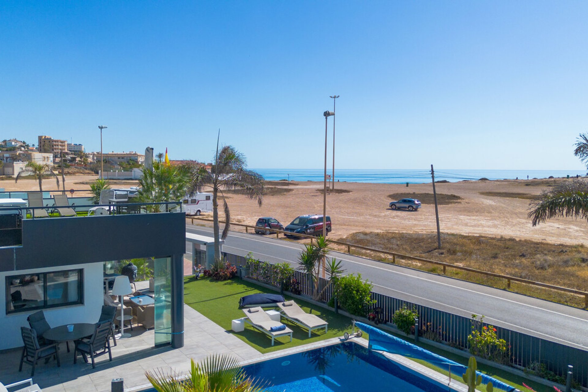 Revente - Villa -
Torrevieja - Rosaleda