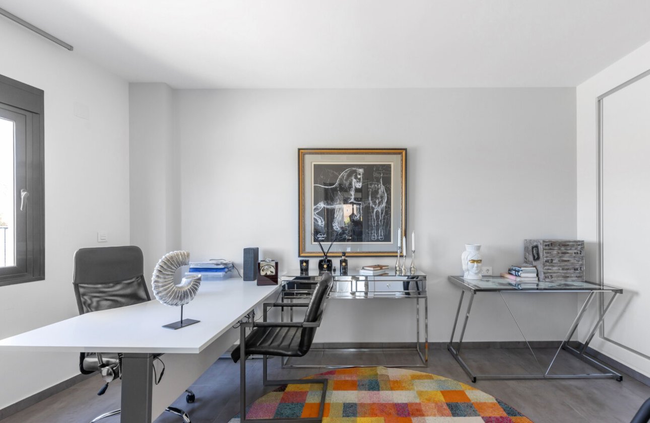 Revente - Villa -
Torrevieja - Rosaleda