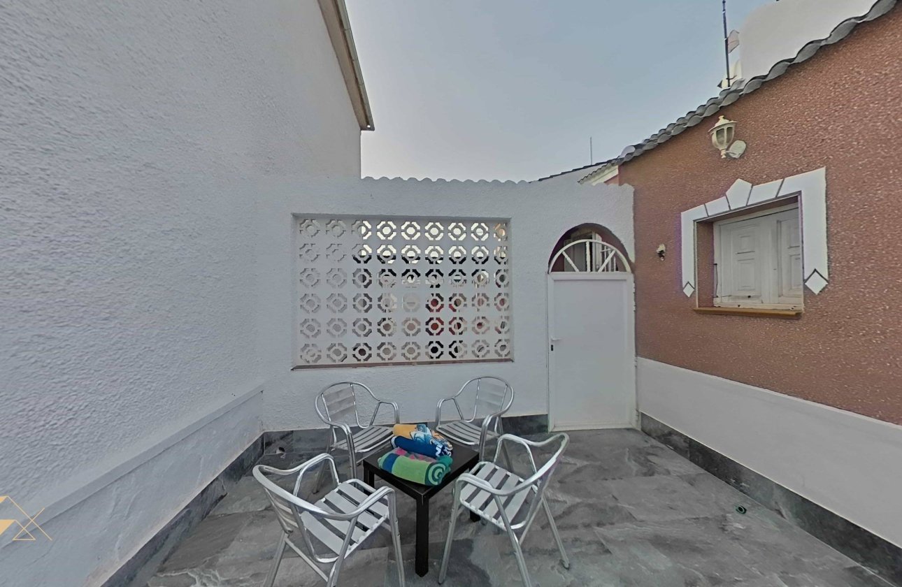 Revente - Villa -
Torrevieja - San Luis