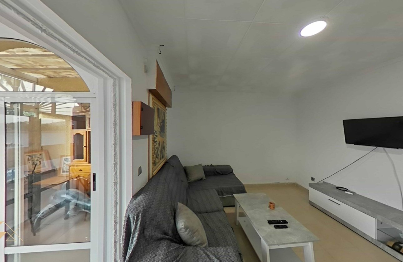 Revente - Villa -
Torrevieja - San Luis