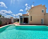 Revente - Villa -
Torrevieja - San Luis