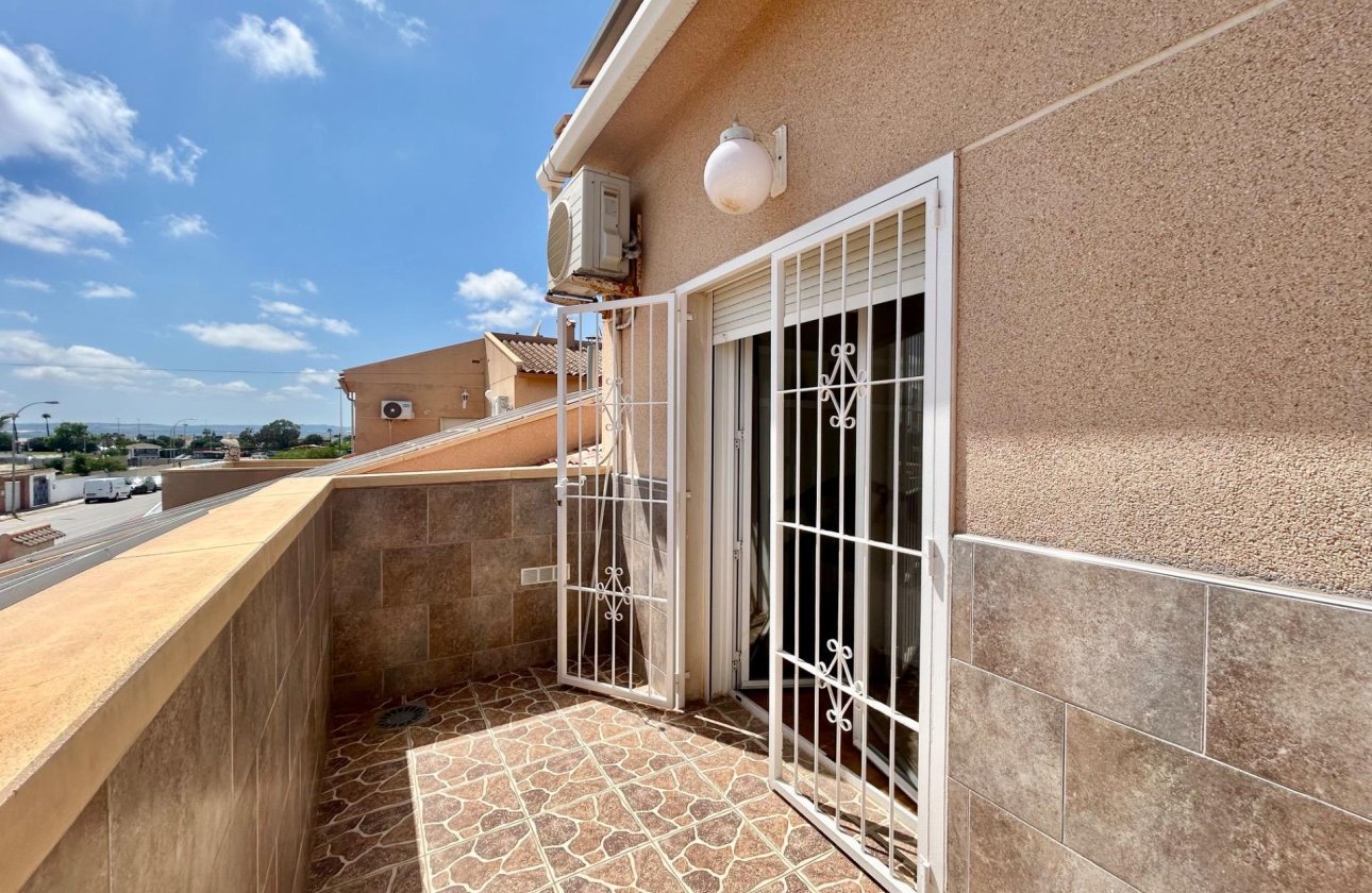 Revente - Villa -
Torrevieja - San Luis