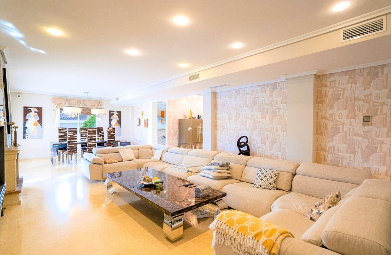 Revente - Villa -
Torrevieja - Torre La Mata