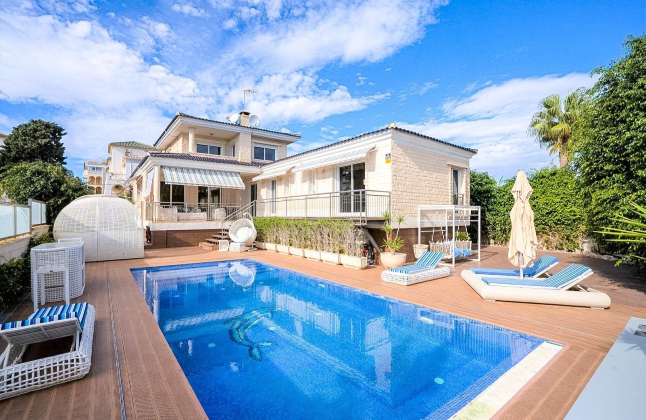 Revente - Villa -
Torrevieja - Torre La Mata