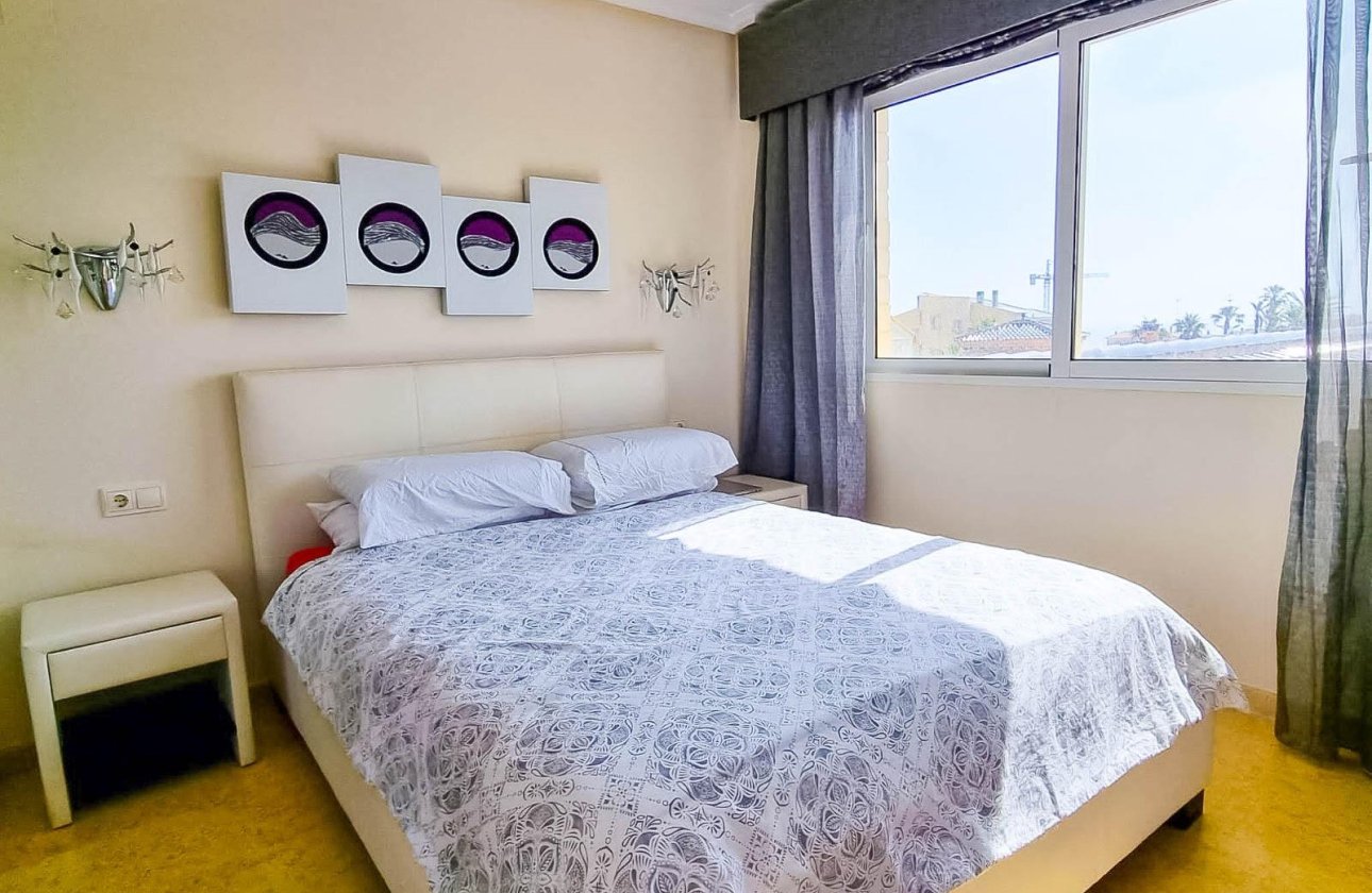 Revente - Villa -
Torrevieja - Torre La Mata