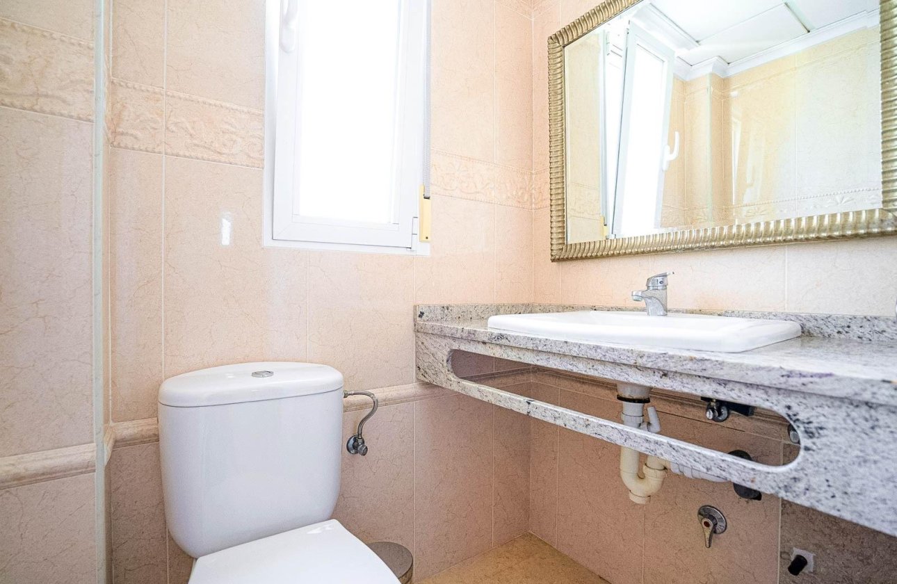 Revente - Villa -
Torrevieja - Torre La Mata