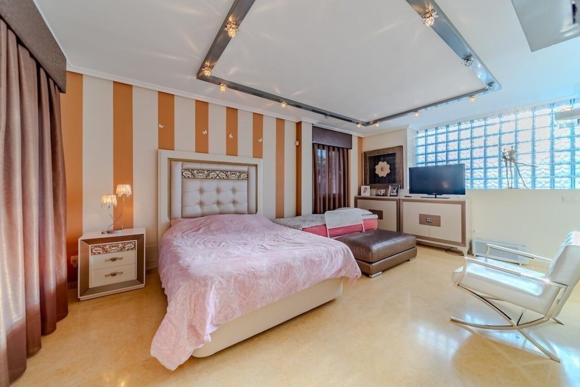 Revente - Villa -
Torrevieja - Torre La Mata