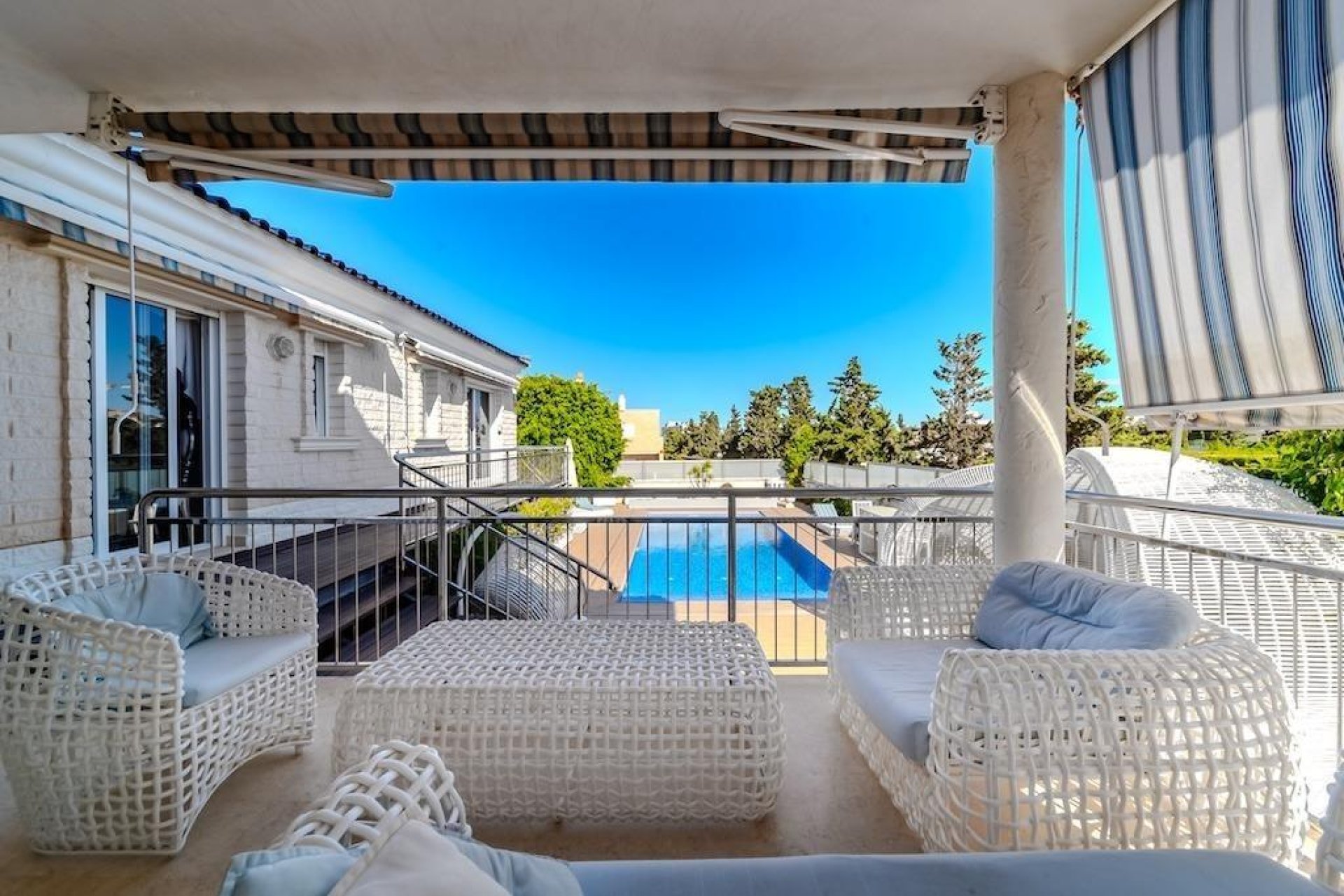 Revente - Villa -
Torrevieja - Torre La Mata