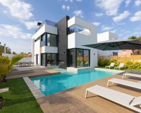 Revente - Villa -
Torrevieja - Torreta Florida