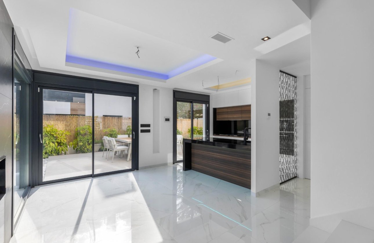 Revente - Villa -
Torrevieja - Torreta Florida