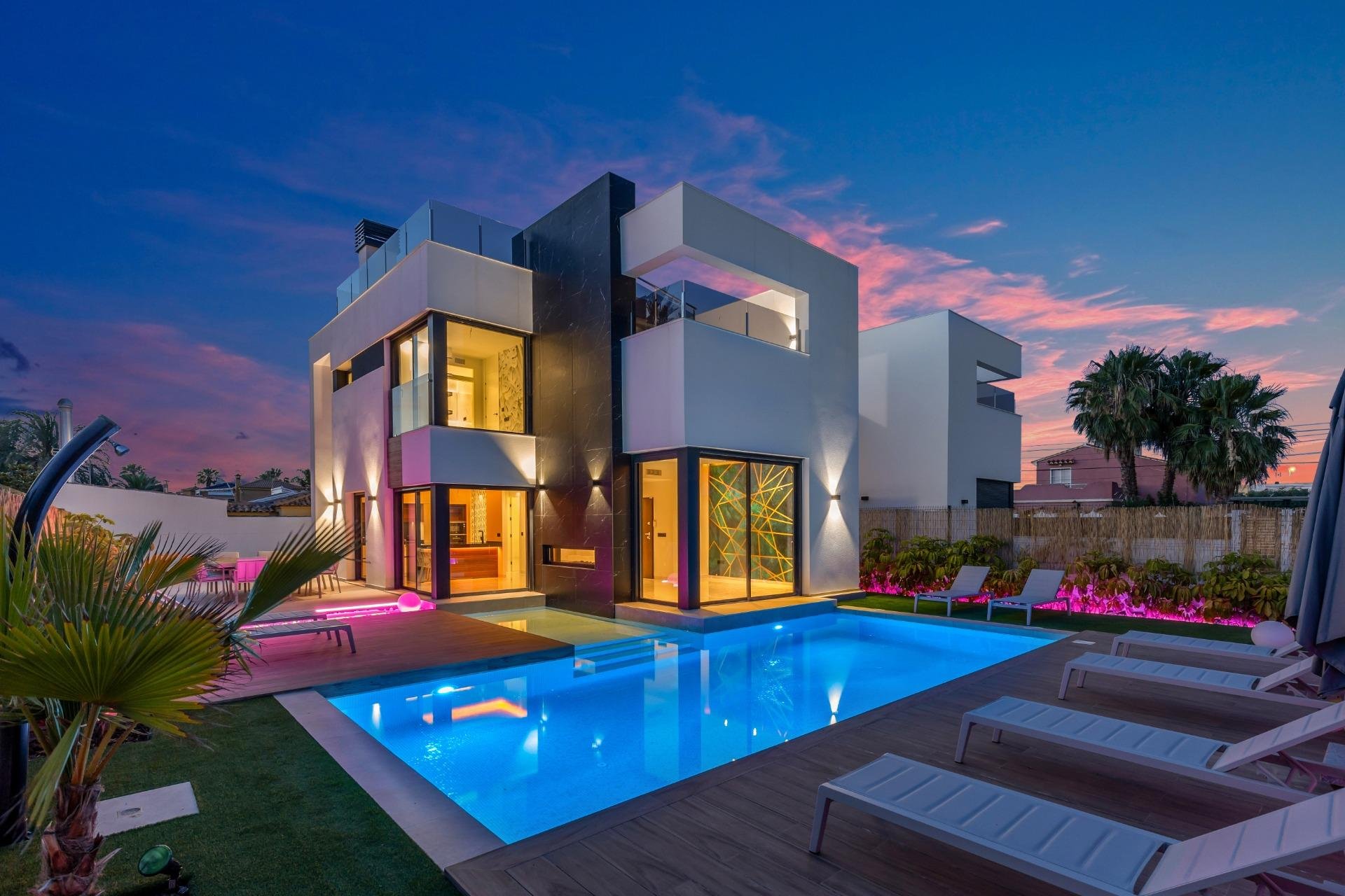 Revente - Villa -
Torrevieja - Torreta Florida