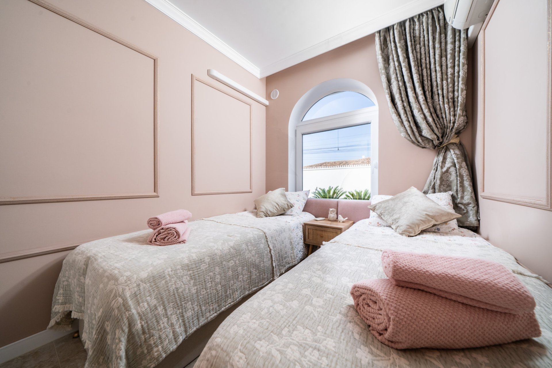 Revente - Villa -
Torrevieja - Torreta