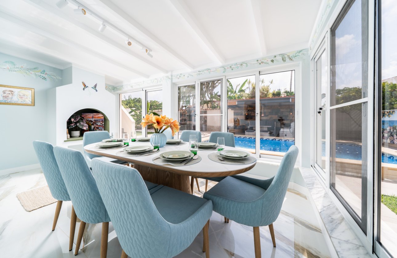 Revente - Villa -
Torrevieja - Torreta