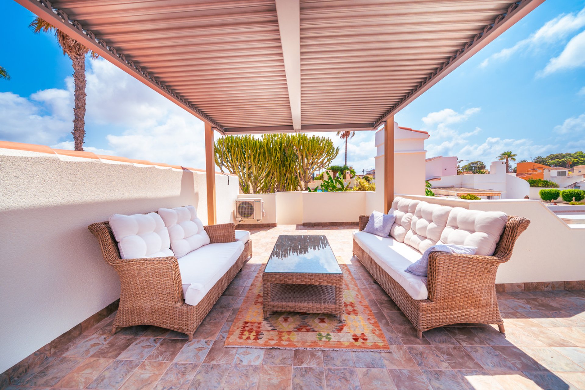 Revente - Villa -
Torrevieja - Torreta