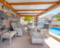 Revente - Villa -
Torrevieja - Torreta