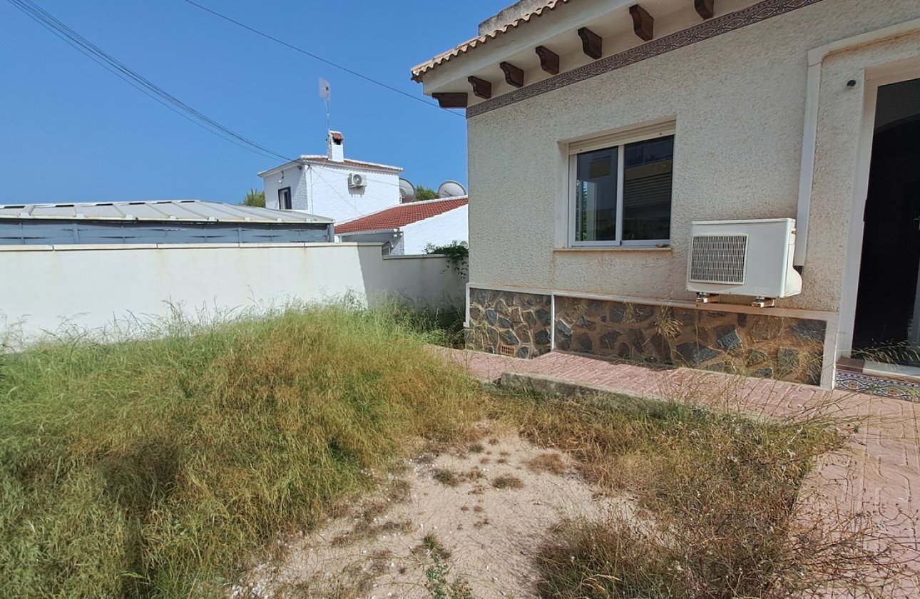 Revente - Villa -
Villamartin - Costa Blanca