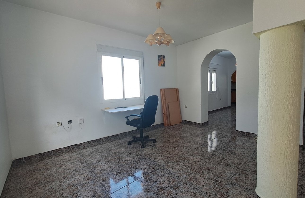 Revente - Villa -
Villamartin - Costa Blanca