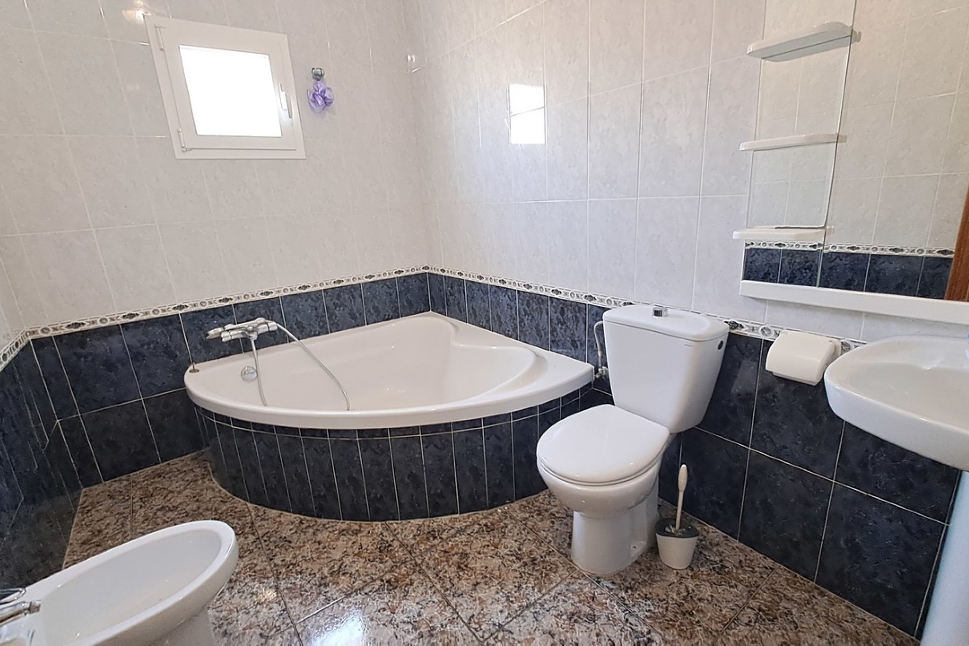 Revente - Villa -
Villamartin - Costa Blanca