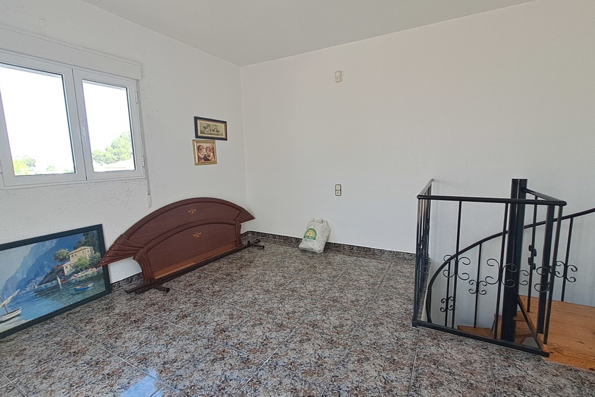 Revente - Villa -
Villamartin - Costa Blanca