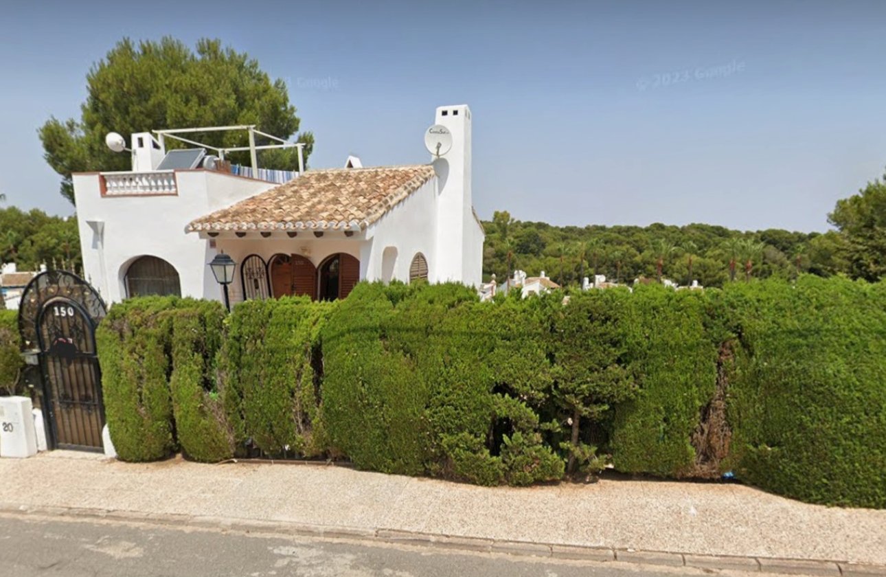 Revente - Villa -
Villamartin - Costa Blanca