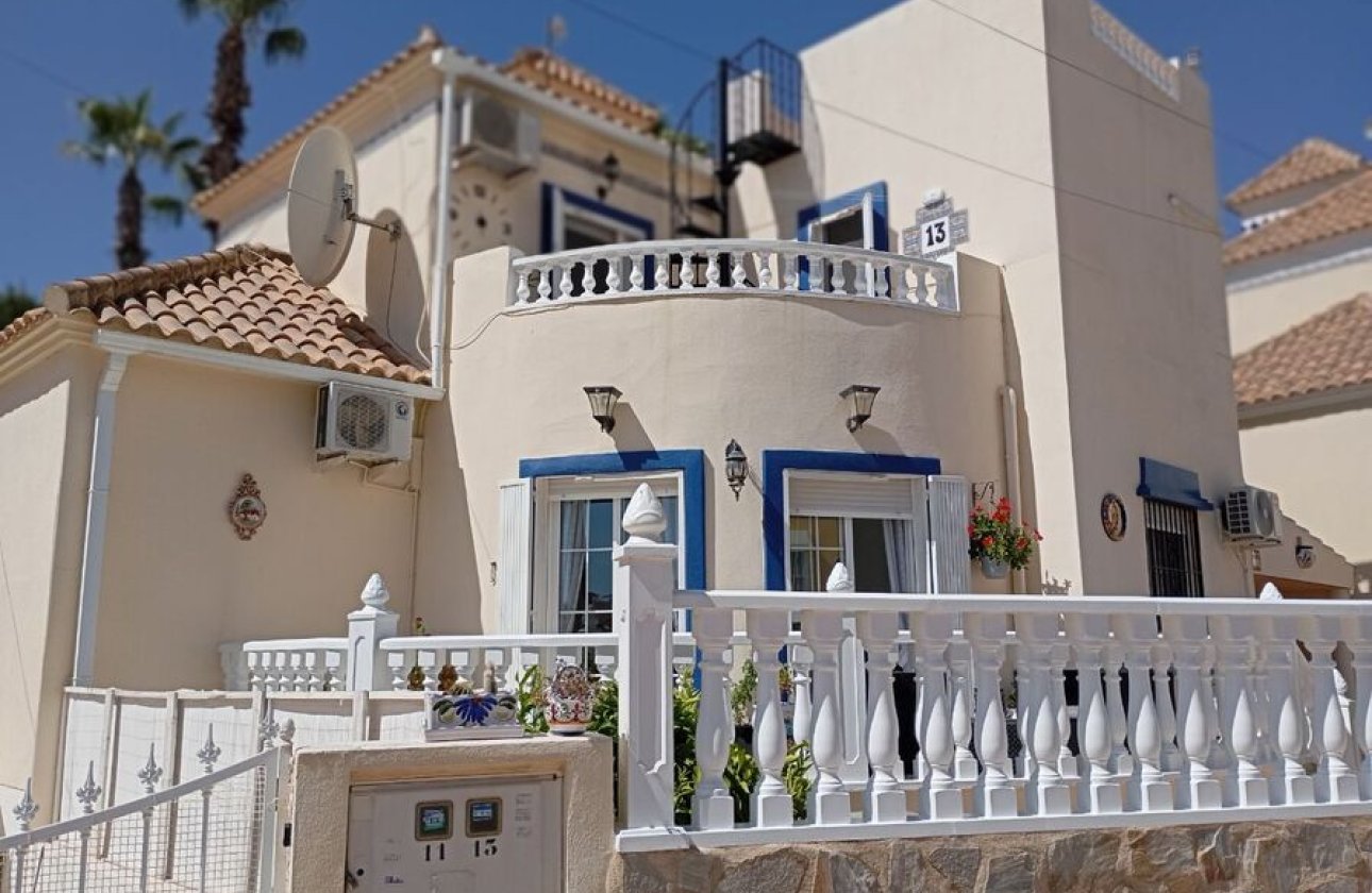 Revente - Villa -
Villamartin - Costa Blanca
