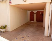 Revente - Villa -
Villamartin - Costa Blanca