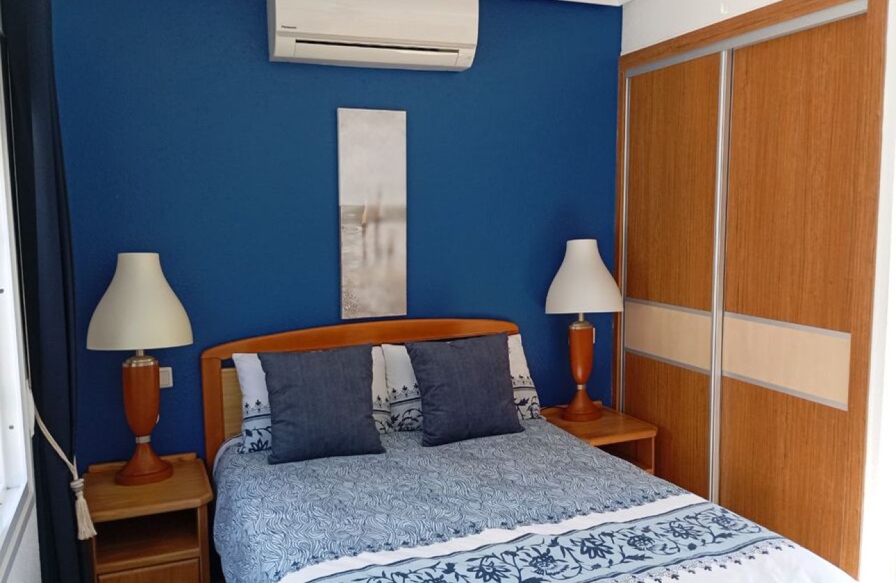 Revente - Villa -
Villamartin - Costa Blanca