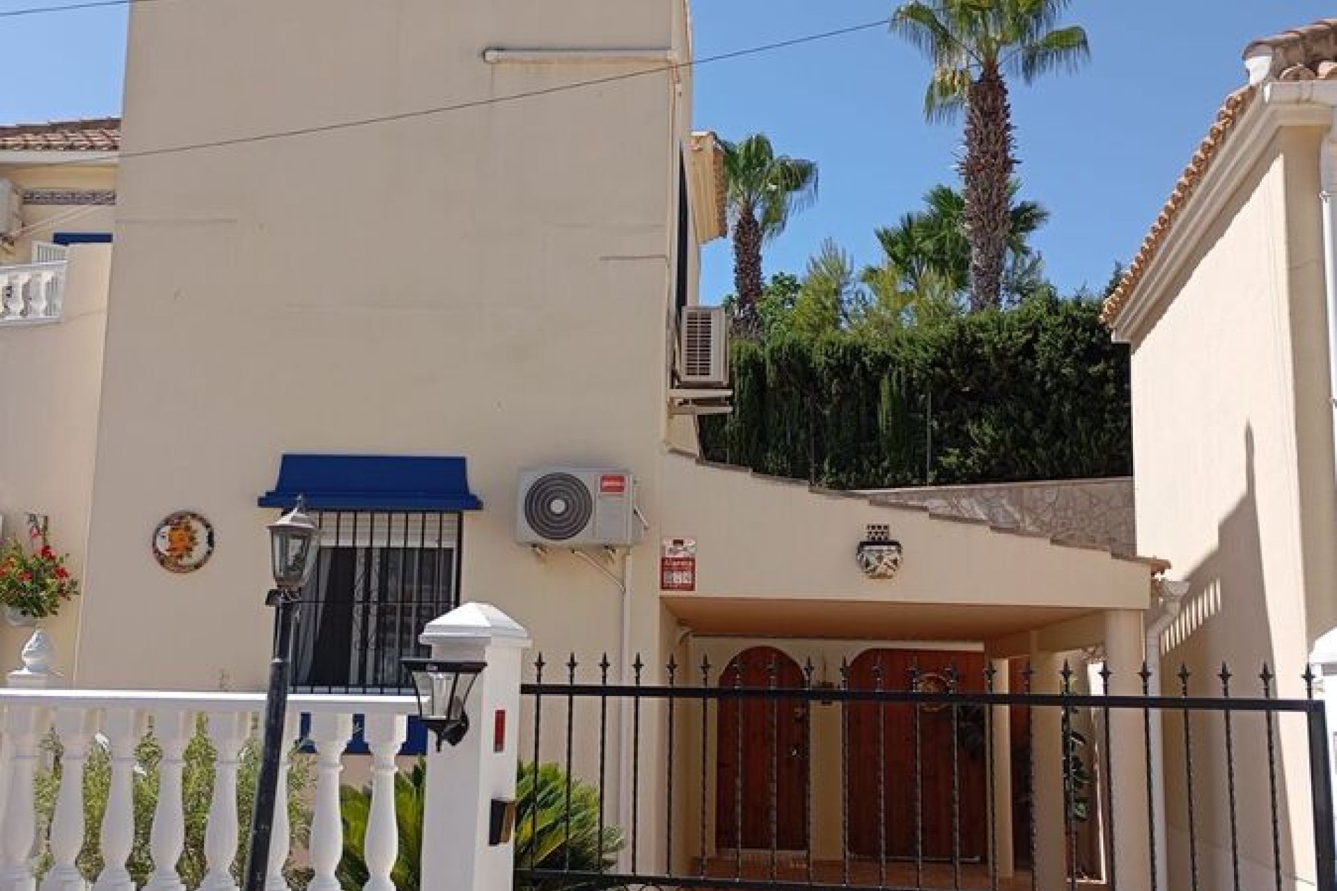 Revente - Villa -
Villamartin - Costa Blanca