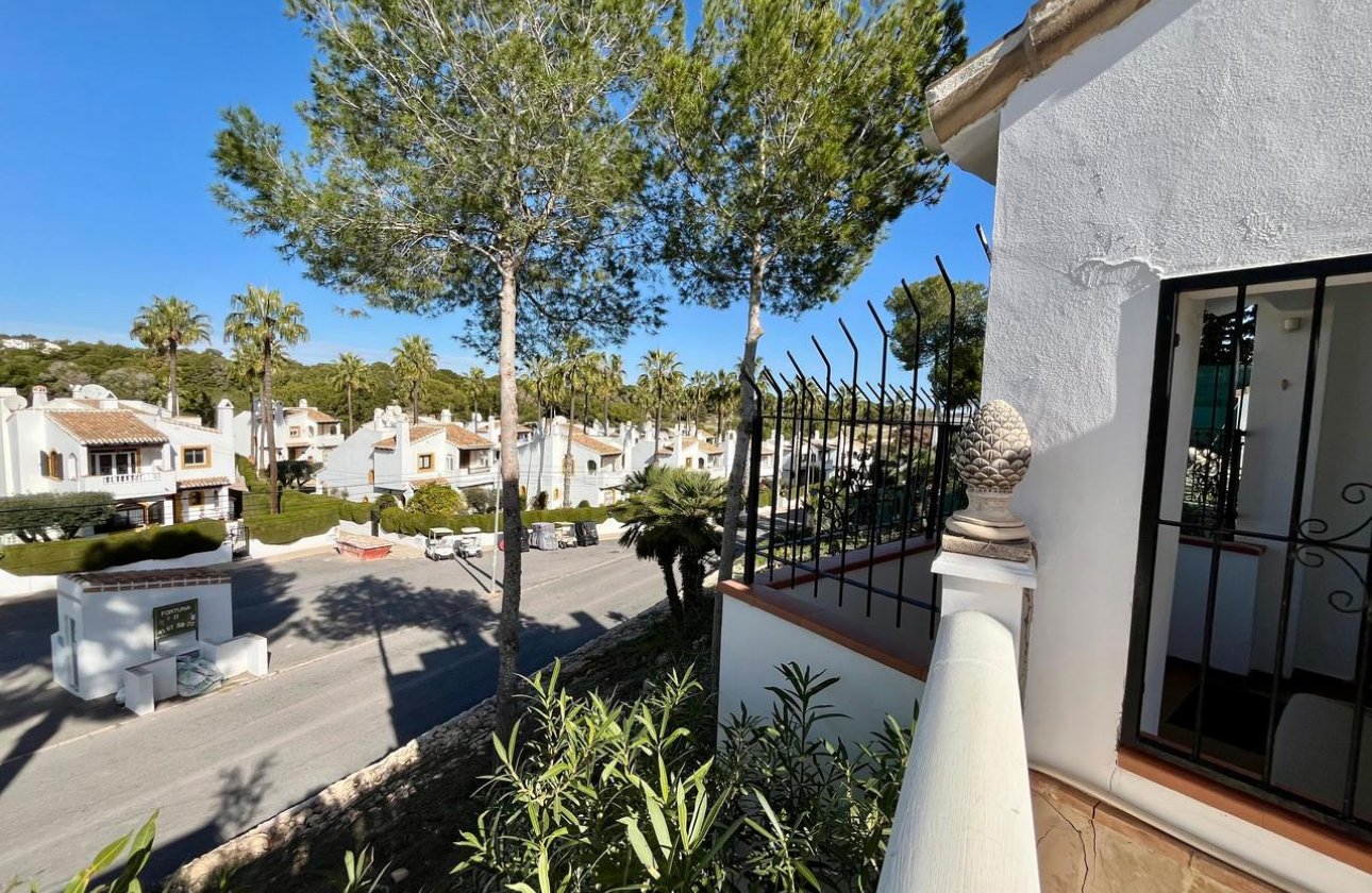 Revente - Villa -
Villamartin - Costa Blanca