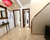 Revente - Villa -
Villamartin - Costa Blanca