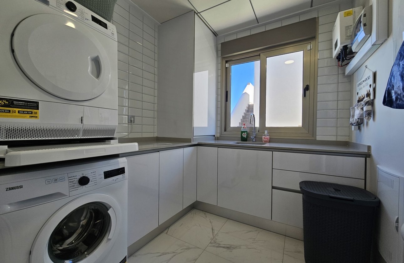 Revente - Villa -
Villamartin - Costa Blanca