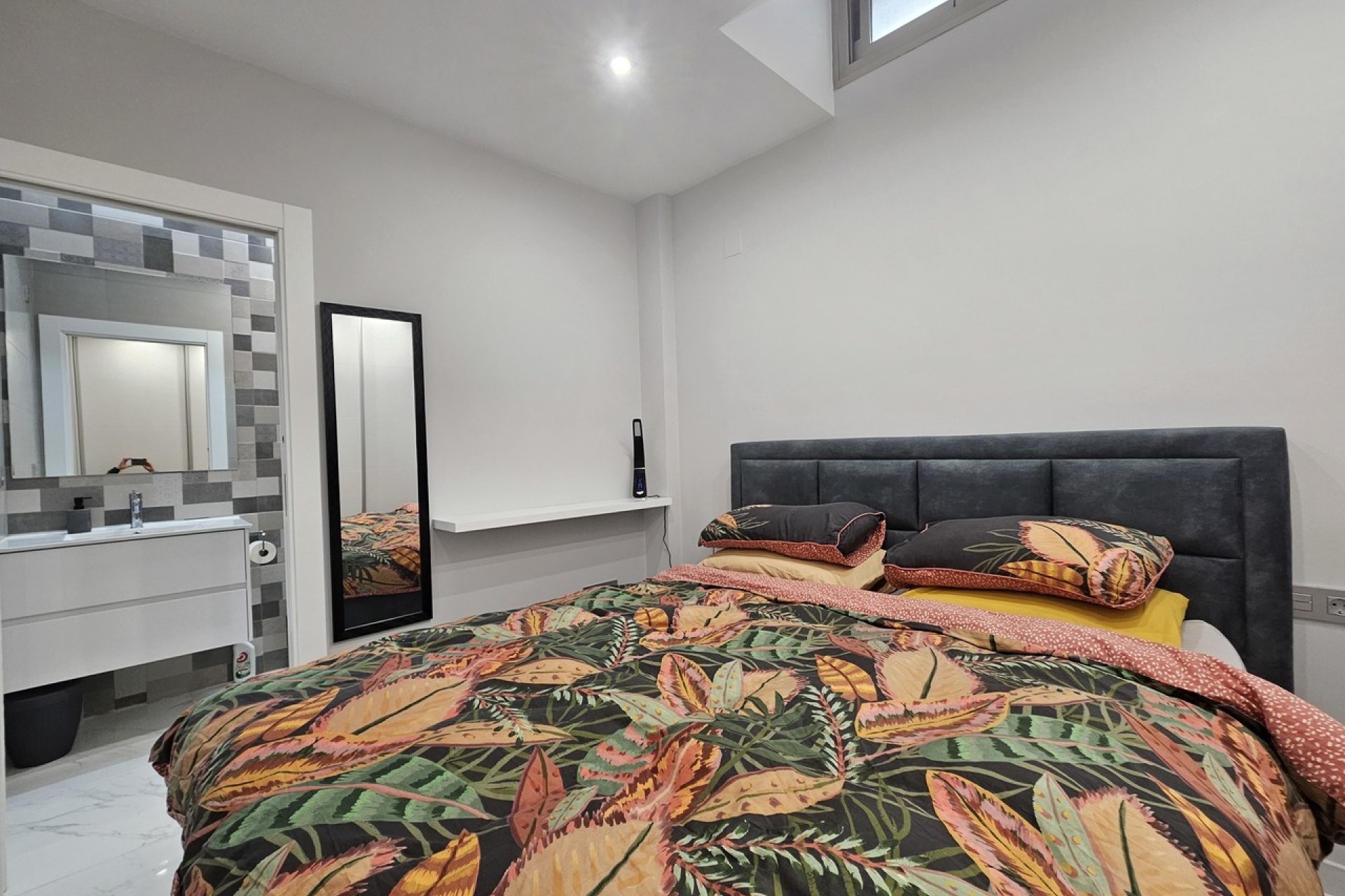 Revente - Villa -
Villamartin - Costa Blanca