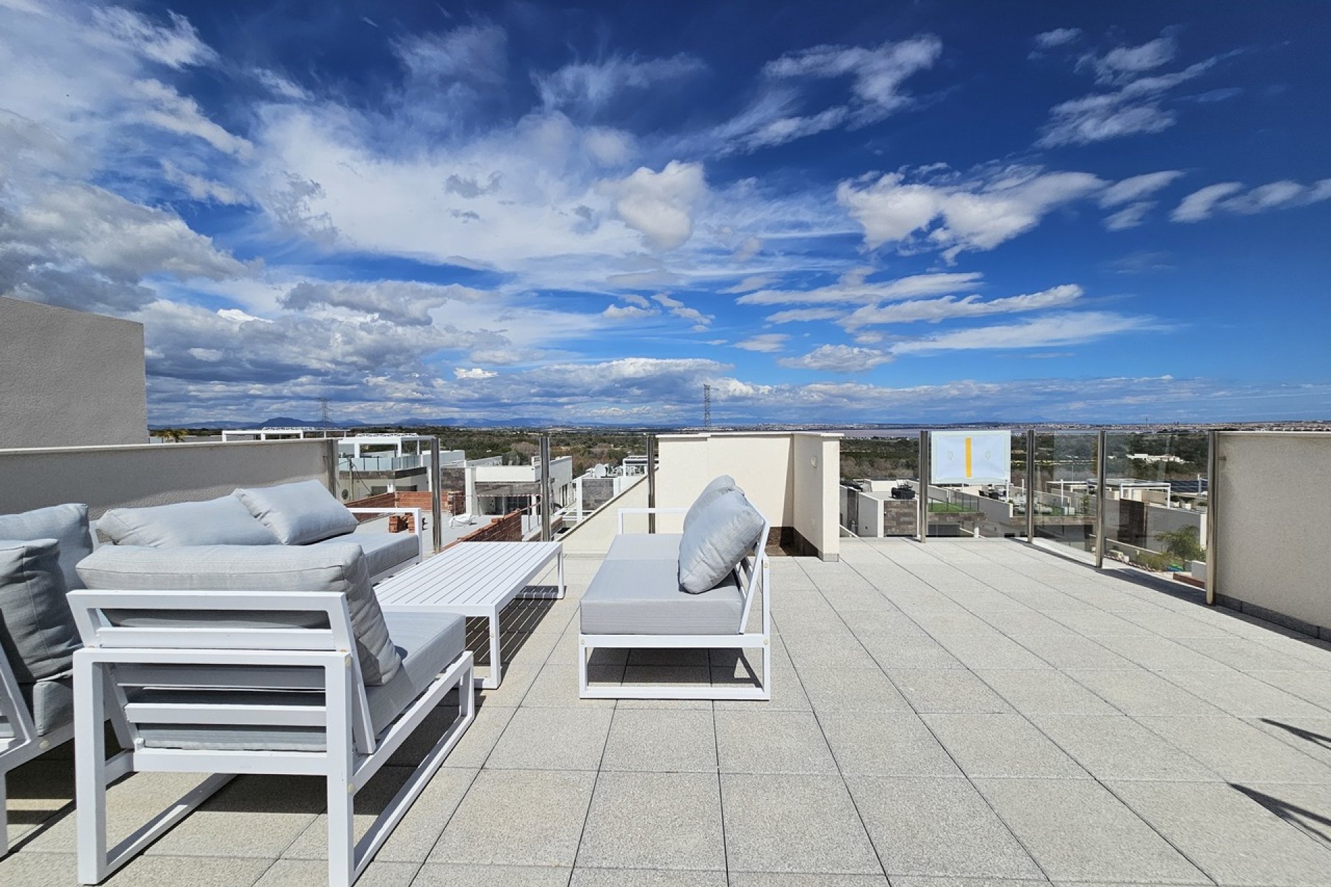 Revente - Villa -
Villamartin - Costa Blanca