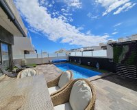 Revente - Villa -
Villamartin - Costa Blanca
