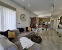 Revente - Villa -
Villamartin - Costa Blanca