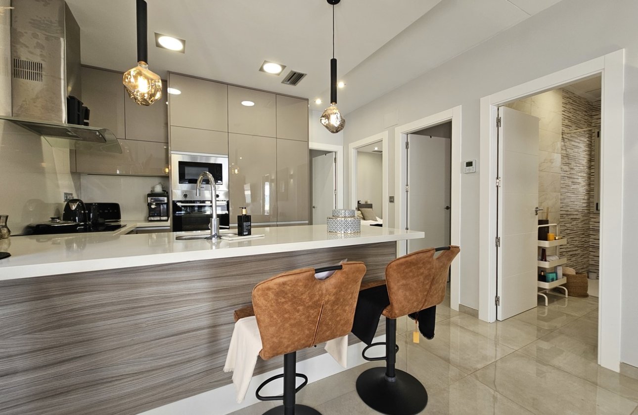 Revente - Villa -
Villamartin - Costa Blanca