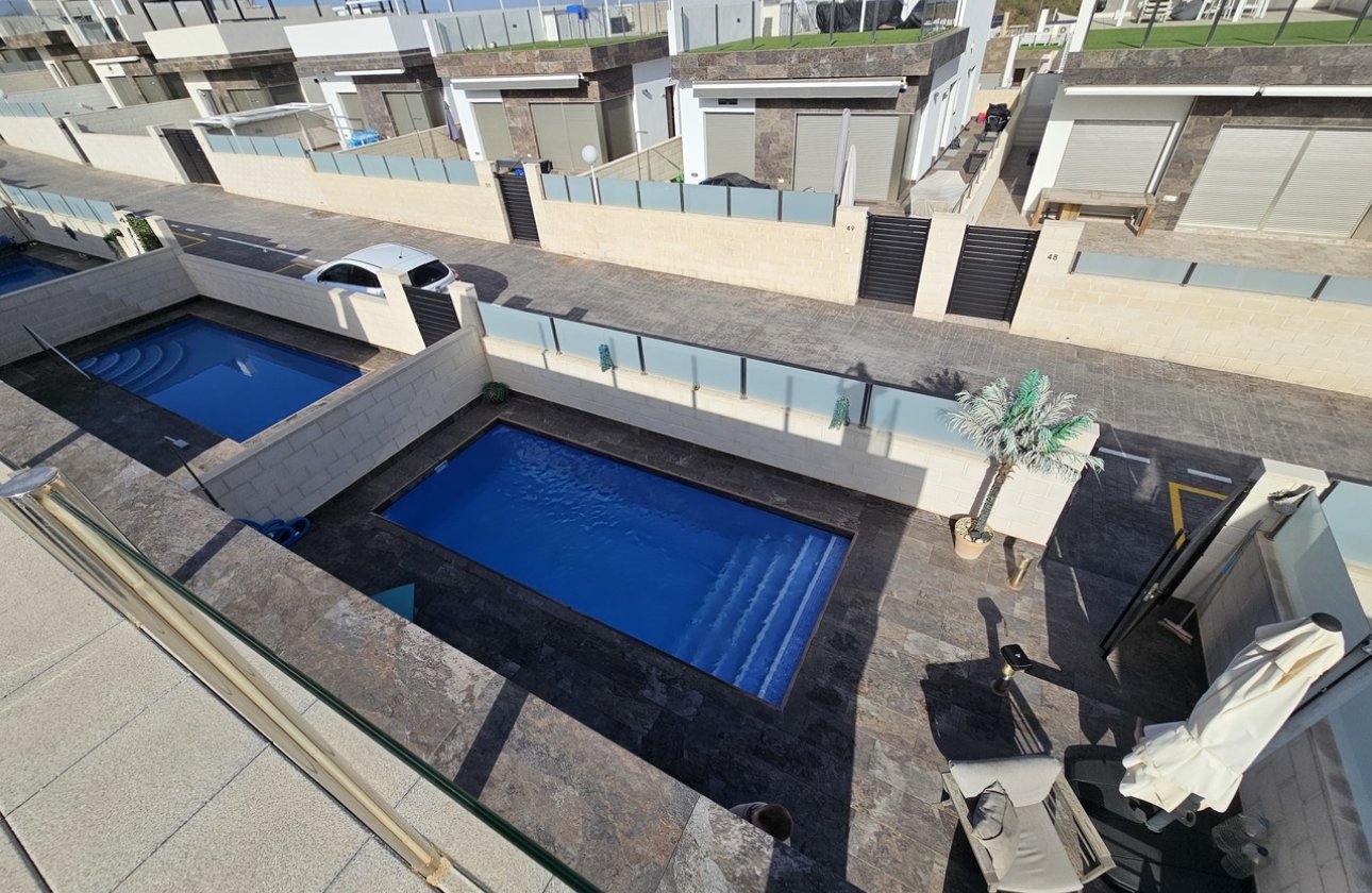 Revente - Villa -
Villamartin - Costa Blanca